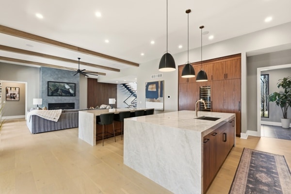 Black Label Builders — 2901 Quarry Road 16