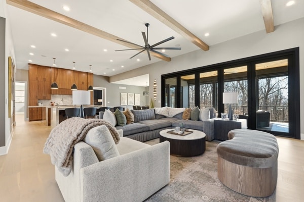 Black Label Builders — 2901 Quarry Road 17