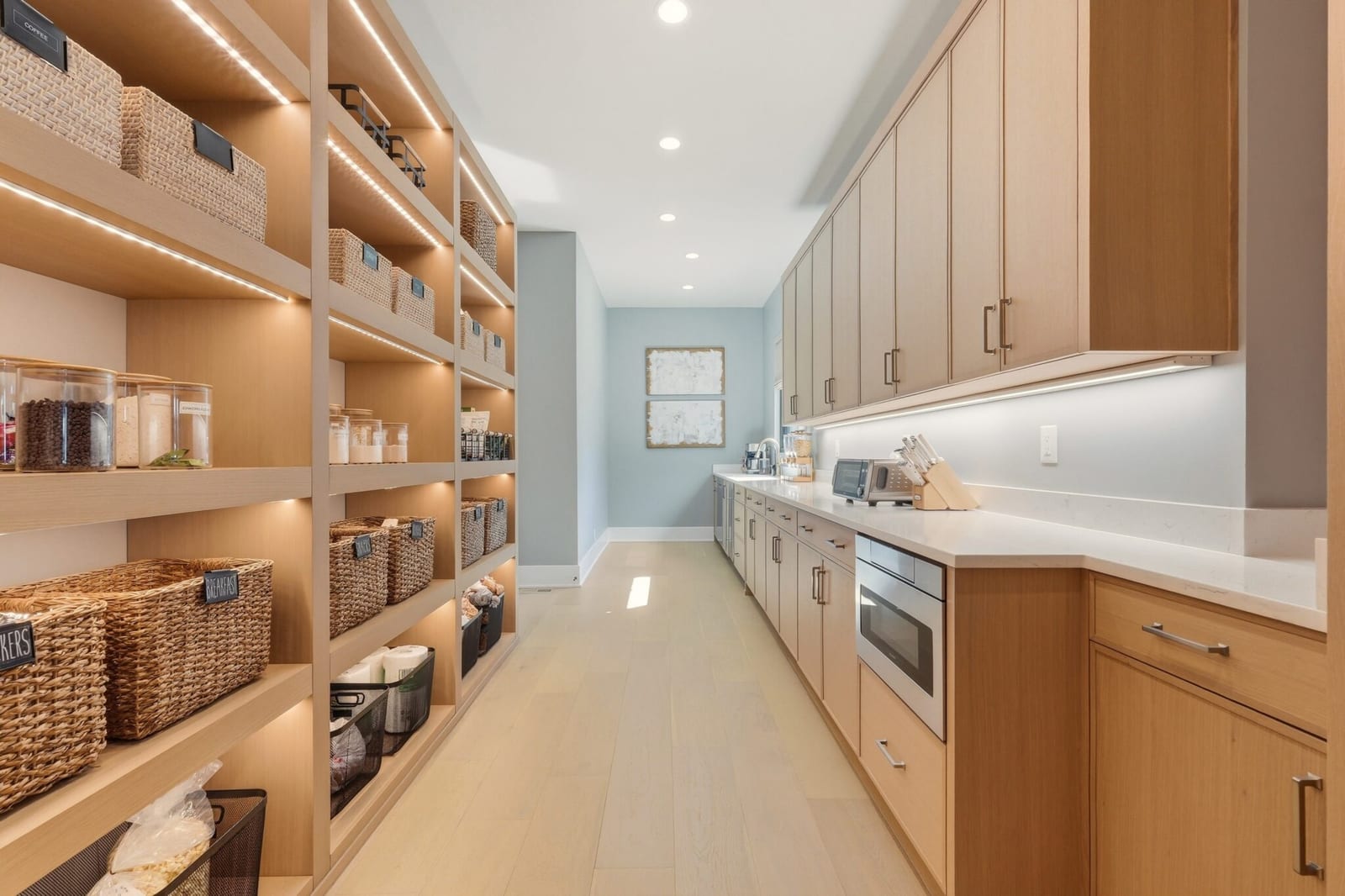 Black Label Builders — 2901 Quarry Road 11